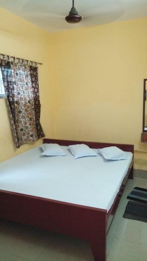 Narendra Niketan Hotel Calcutta Eksteriør billede